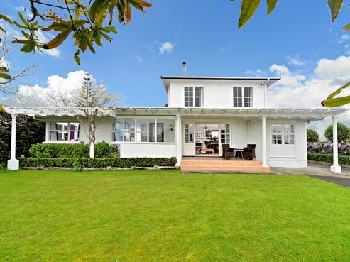 203 Whitford Road, Shamrock Park