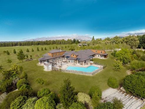 602 Lake Hawea-albert Town Road, Albert Town