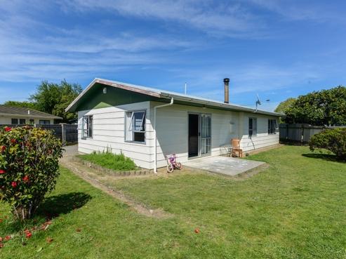 27 Livingstone Road, Flaxmere