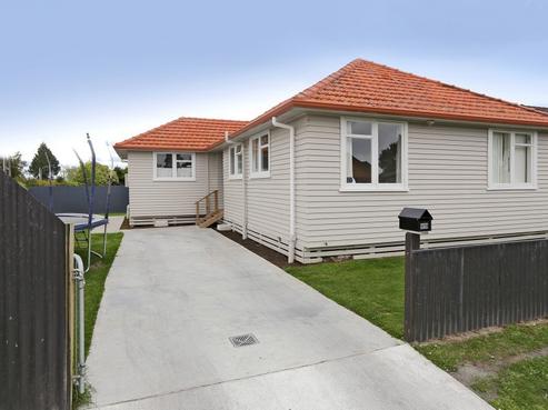 919 Ebbett Street, Raureka