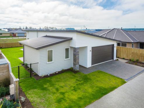 54 Aroha Street, Pegasus