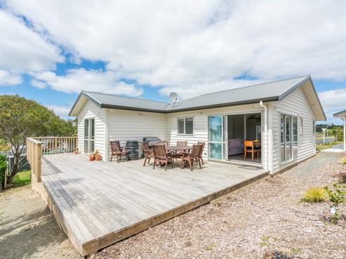 8 Weka Street, Mangawhai
