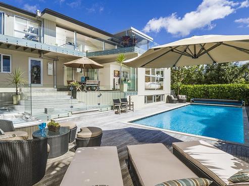 35 Bournemouth Terrace, Murrays Bay