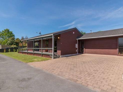 2/12 Hawai Street, Taupo