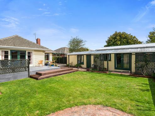 18 Sledmere Street, Burnside