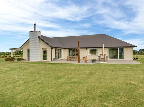 99 Bruces Road, Sefton