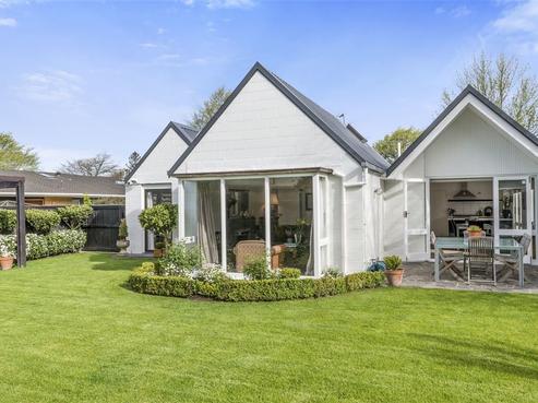 322 Waimairi Road, Ilam