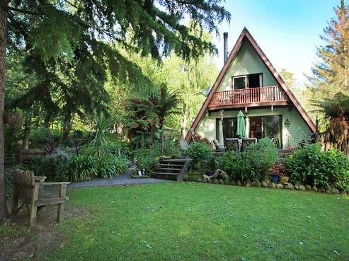 1756 Cheltenham Hunterville Road, Waituna West