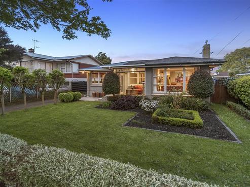 18 Queenwood Avenue, Queenwood