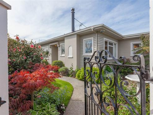 219 Ashgrove Terrace, Somerfield