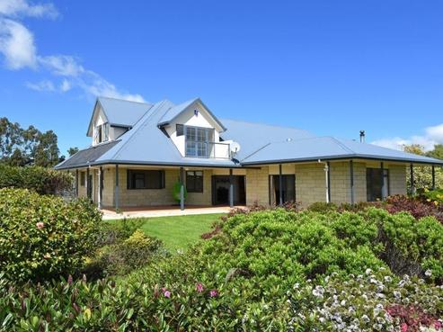 142 Todds Road, Martinborough