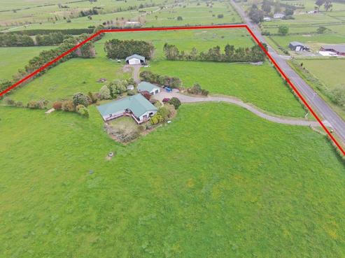 400 Seagrove Road, Waiau Pa