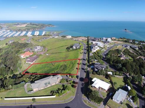 5 Balboa Drive, Matakatia