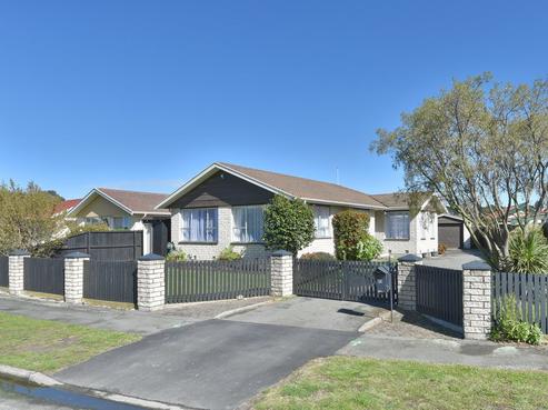 21 Kawau Crescent, Bromley