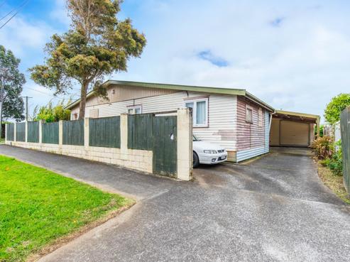 262 Meola Road, Point Chevalier