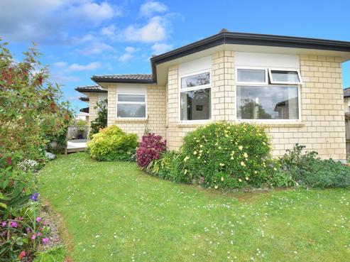 7A Doment Crescent, Orewa