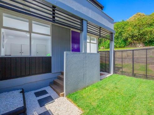 4/11 Don Croot Street, Morningside