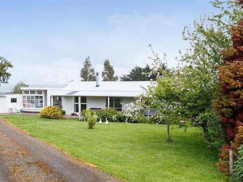 248 Watershed Road, Bunnythorpe