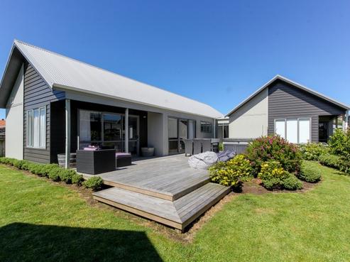 60 Strange Street, Waitara