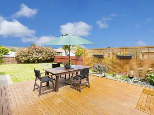 27 Longfellow Street, Trentham