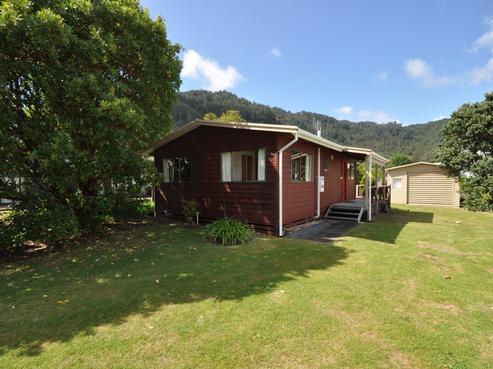 26 Pauanui Beach Road, Pauanui