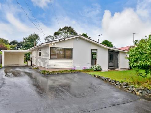 8 Beverley Crescent, Hillcrest