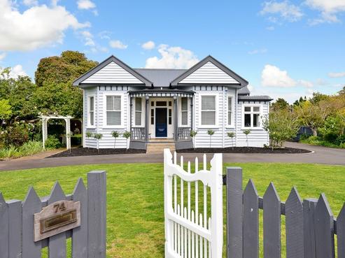 74 East Street, Enderley