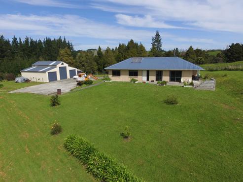 28 Komokoriki Hill Road, Makarau