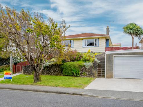 51 Aorangi Road, Paraparaumu