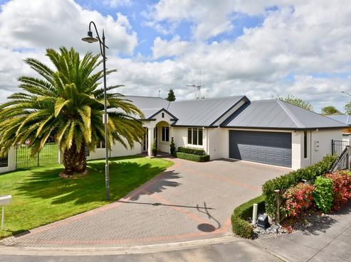 3 Aylesbury Court, Rototuna North