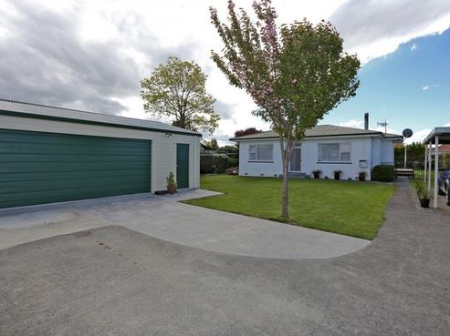 900 Lane Street, Mahora