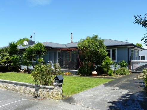3 Caxton Street, Onekawa