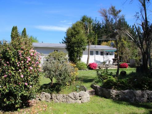 33 Te Herekiekie Street, Turangi