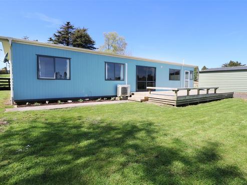 8 Old State Mill Road, Mamaku