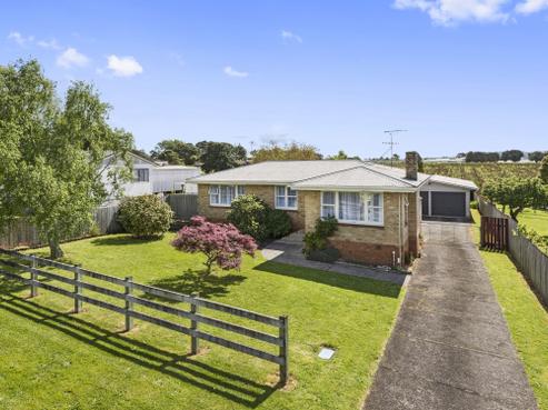 16 Booth Crescent, Tuakau