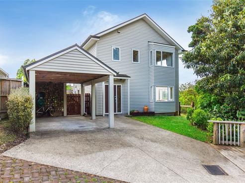 28B Rangatira Road, Birkenhead