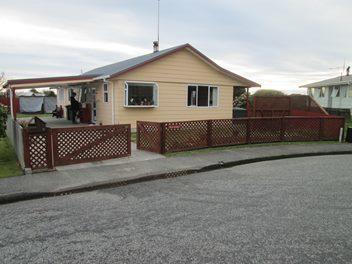 3 Heenan Place, Hokitika