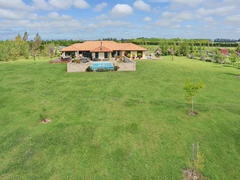 761C Two Chain Road, Swannanoa