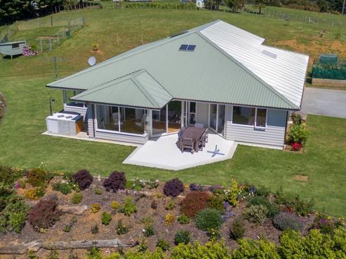 86 Hihi Road, Mangonui