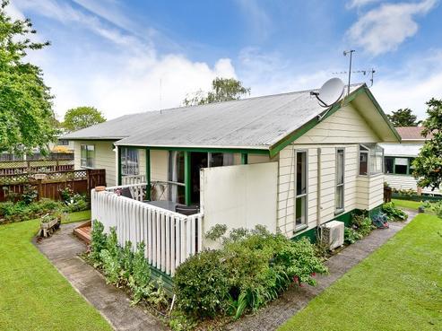 58 Garland Drive, Saint Andrews