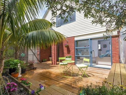 6 Baird Street, Howick