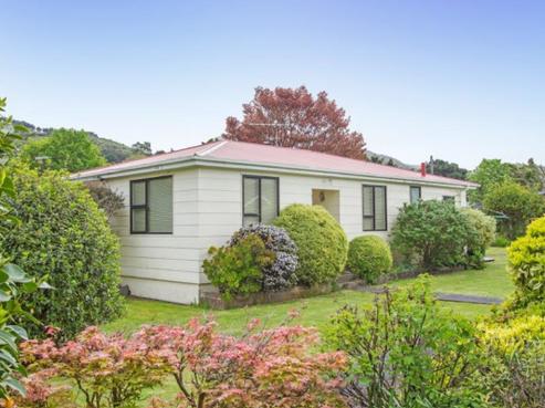 17 Bell Street, Featherston