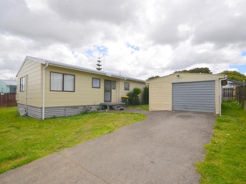 18B Hatherley Place, Clendon Park
