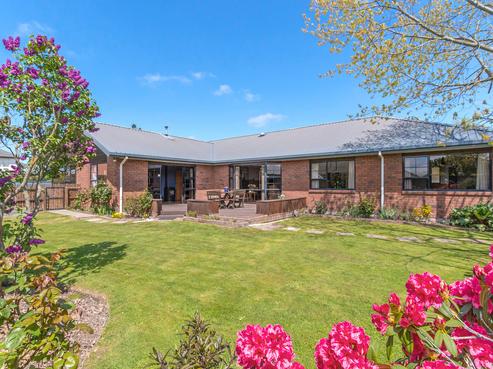 10 Rosefield Lane, Northcote