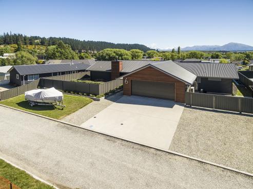 6 Criffel Place, Luggate
