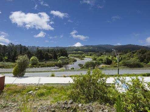 610 Main Road North, Te Marua