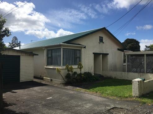 9B Paynters Avenue, Strandon