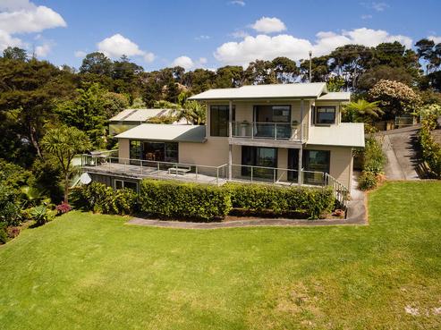 32 Te Wahapu Road, Russell