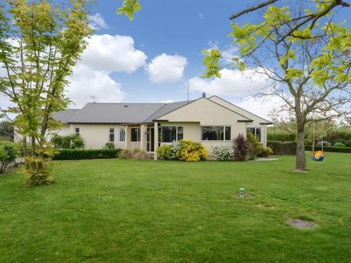 147 Thompson Road, Twyford