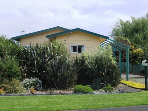 97 Devon Road, Springvale